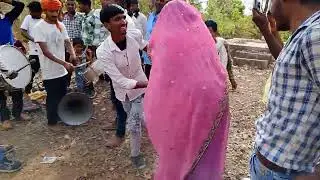 Bundeli Rai badhai bundeli gaon ka dance gaon ka desi dance badhai bundeli comedy #g ♥️🤦👈#comedyvide