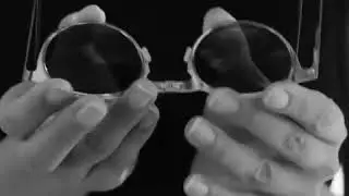 ROAV Eyewear: Foldable Frames