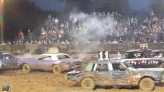 Frederick County Fair demolition derby 2016 my debut in the feature