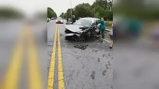 4 injured in crash