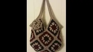 How to Crochet a Bag Pattern Tutorial - 13 Granny Square Bag