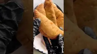 Идеальный рецепт жареного мясного пирога #пирог #мяснойпирог #выпечка #рецепт #шорты