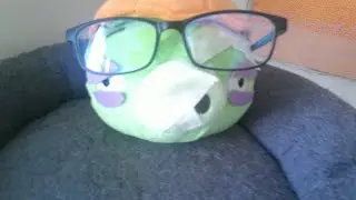 Angry Birds Plush: Arthur's New Glasses