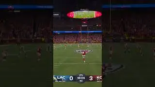 CHIEFS SAFETY JUSTIN REID BOOMS KICKOFF