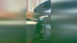 Samba on the Drum Set - Edison Machado  