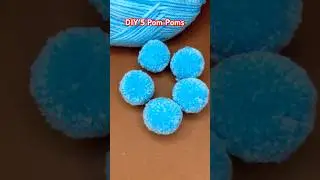 DIY 5 Pom Poms in One Wrap #diy #pompom #crochet #handmade