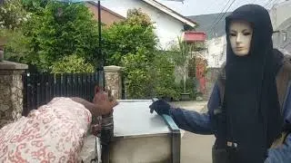 HABIS BELI KUE RANGI MINUM ES TEH
