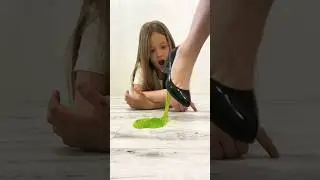 Unlucky😄she lost shoes😱#funny #family #humor #comedy #popular