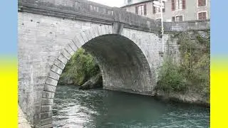 Arreau (Francia, Occitania). 900 hab. Bueno+ **