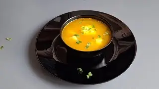 Суп з манними галушками. Soup with Dumplings 