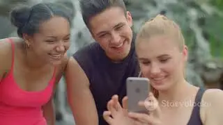 💖🌈📱👫🔗Finding True Commitment in Polyamory: Apps & Tips