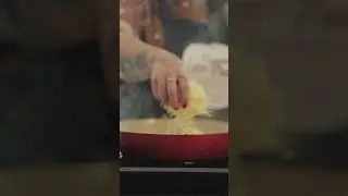 Piri Piri Mac and Cheese by Casa Das Tias