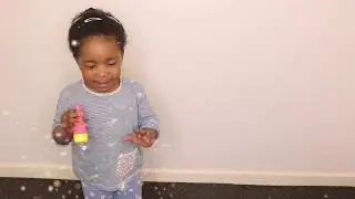 Magic Touchable Bubbles!! Gazillion Soap Bubbles toys for kids