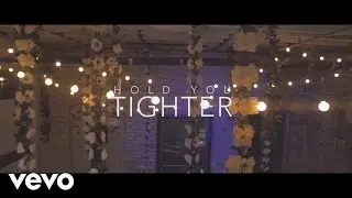 Kyle Reynolds - Hold You Tighter