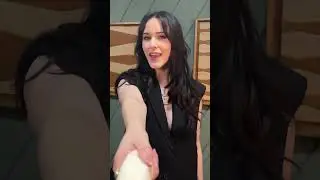 Lois Lane meets Krypto