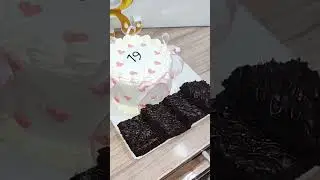 Heaven combination of fudge cake and brownies by RohaWhisk #cake #asmrfood #trending #viral #shorts