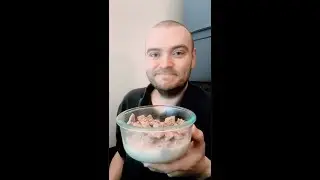 Мукбанг с текстурированным растительным жиром и хлопьями из цельнозерновой пшеницы