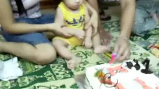 Sinh nhật Toon tr&ograve;n 1 tuổi (MAQ01616.MP4 )