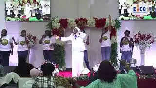 Breakthrough Praise & Crossover Service - Wednesday December 31st, 2025