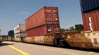 CN 422 w/ CN Engines 3350, 3974, 3975, 2782 lead this long 648 axle, EB Mixed/Intermodal/Autorack