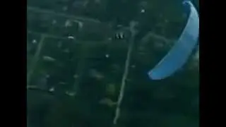 1994 Angel Hunt Andr&eacute; Bucher paragliding