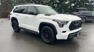 Демонстрационный пример Toyota Sequoia TRD Pro Manager 2026 года.