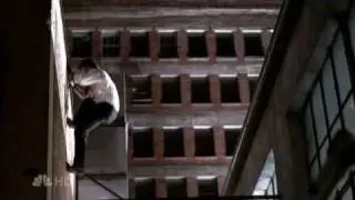 Parkour Chase Scene Chuck s01e01