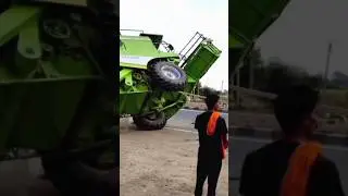 Harvester Ka Accident Ho Gya 😭😭#harvester #combine #shortvideo #youtubeshorts #vehicleline #vehicles