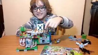 Fake Lego Minecraft. So cringe.