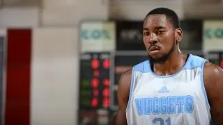 Denzel Bowles Sends It Into the Stands!
