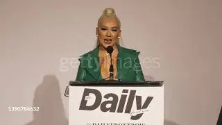 Christina Aguilera presenting Etienne Ortega the 