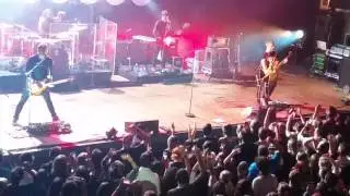 Superbus - butterfly  (live in Toulouse 2016)