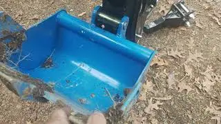 Rippa R13 Mini Excvator Quick Attach Fail (I'm a bimbo)