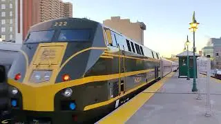 Shoreliner #6149/#6253 leaving Harlem - 125 Street