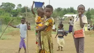 Uganda, apesar de su pobreza, acoge a 1,2 millones de refugiados con la ayuda de la Uni&oacute;n Europea