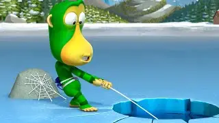 Alien Monkeys 👽 Sheet ice 2 | Fun Space Cartoon for Kids | WOW CLUB