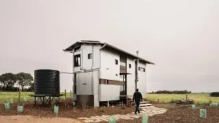 Как этот сборный крошечный дом доказывает, что меньше может быть лучше