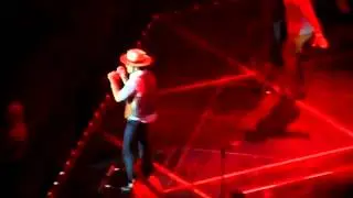 Moonshine - Bruno Mars (Moonshine Jungle Tour London 21/11/13)