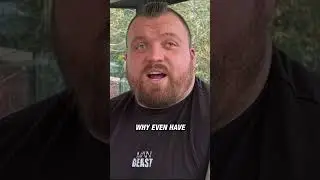 Хан Баба выставляется напоказ без одежды! #Коротко