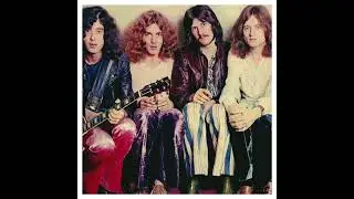 Led Zeppelin 2 by Led Zeppelin. A blues influenced album 💙