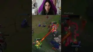 Sempre sul sito viola: monaschon🙋🏻&zwj;♀️ #twitch #twitchitalia #twitchclips #gaming #leagueoflegends