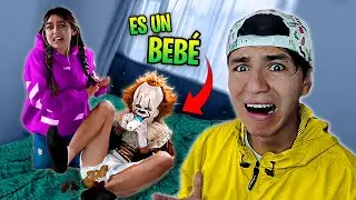 ¡¡ EL PAYASO IT SE HA CONVERTIDO EN UN BEBÉ  !! * Se hace CACA *