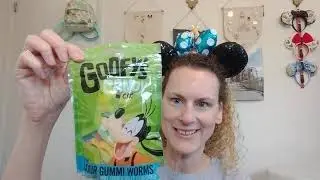 Mickey Monthly Unboxing November 2021 Snack Edition ~ Disney Subscription Box!