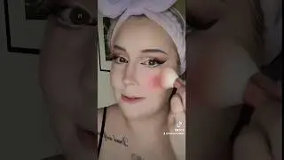 Pinup makeup tutorial pt 3 #makeup #makeupshorts #makeuptutorial #pinup
