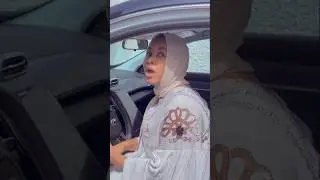 Matar Adam A. Zango a sabuwar motar da  Kashim Shettima ya bashi.