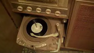 BILLY VAUGHN KEN NORDINE - THE SHIFTING WHISPERING SANDS - 1956 ZENITH COBRA-MATIC