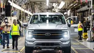 What Happened During Trump&rsquo;s Ford Factory Visit in Michigan