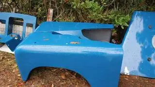 Land Rover Rebuild vid7: Repaint the roof. How to handle all those rivets and spot welds and seams