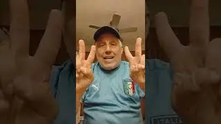 Bigtime scammer on eBay , do not buy anything from ( nba1990s ) or sell anything to this person ....