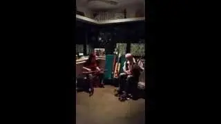 Eb 'n' Flo